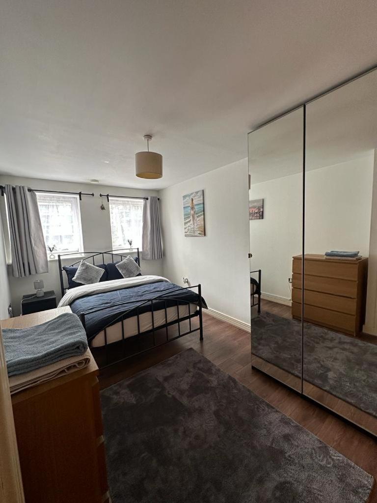 Abba Heights Apartment Лондон Екстериор снимка